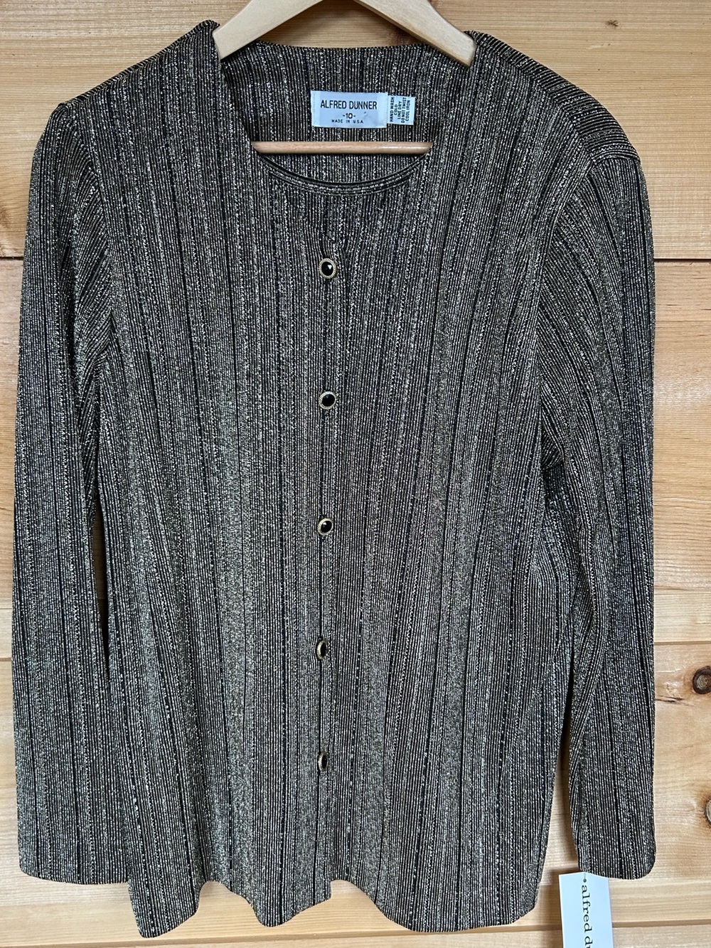 NWT Alfred Dunner size 10 2 in 1 blouse